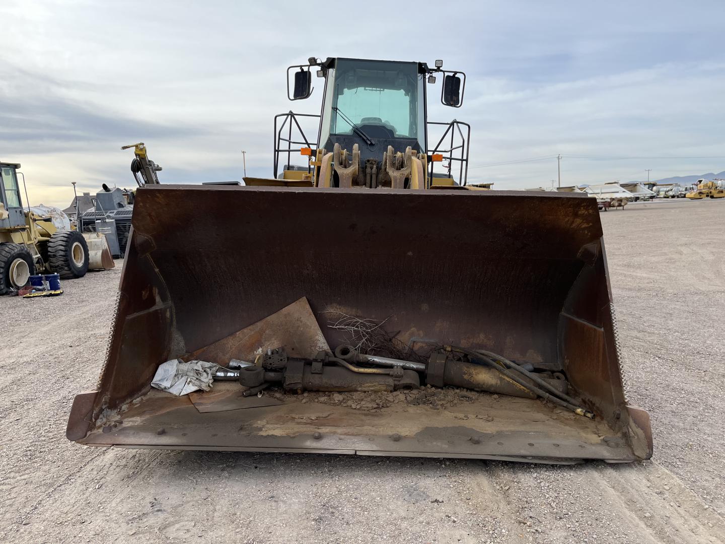 ./imagenes/INVOICE/2019/17333/CARGADOR FRONTAL CATERPILLAR 980G (2).JPG